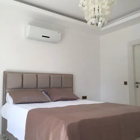 Apartman Novita 2 № 2 *